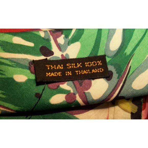Men's Novelty Tie Multi Color Plants Floral Green Hand Sewn 100% Silk 60" - Picture 3 of 5